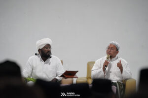 ​Mewarisi Ilmu Lewat Adab: Resep Sukses Menuntut Ilmu ala Syekh Dr. Ali Qismullah