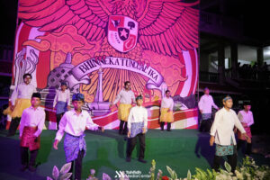 Meriah dan Penuh Semangat, Malam Bhinneka Tunggal Ika Ma’had Tahfidh Al Quran Al-Amien Prenduan Jadikan Perbedaan Sebagai Perekat Persatuan
